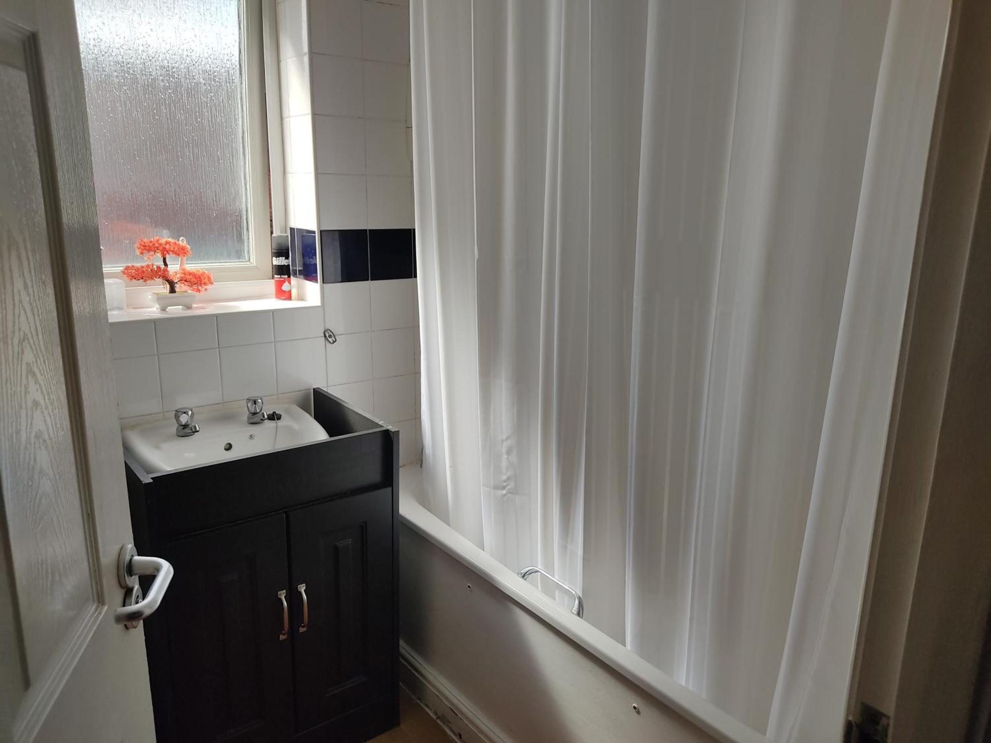 Bed 4 Night Apartment Манчестър Екстериор снимка
